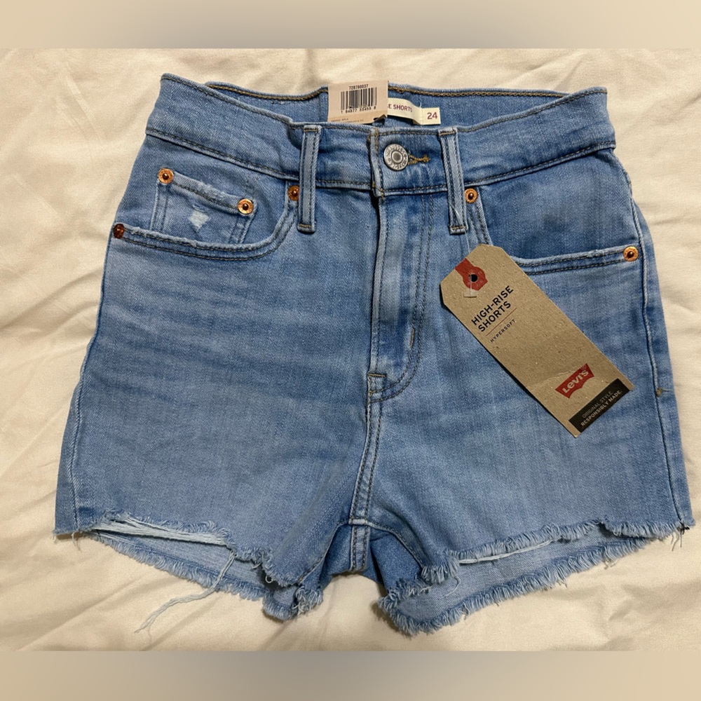 Levi’s high rise shorts